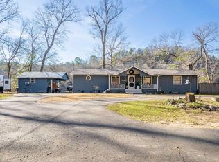 1375 Riverview Dr, Malvern, AR 72104