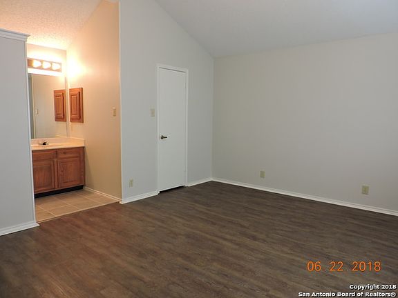 4th image of 6010 Broadmeadow