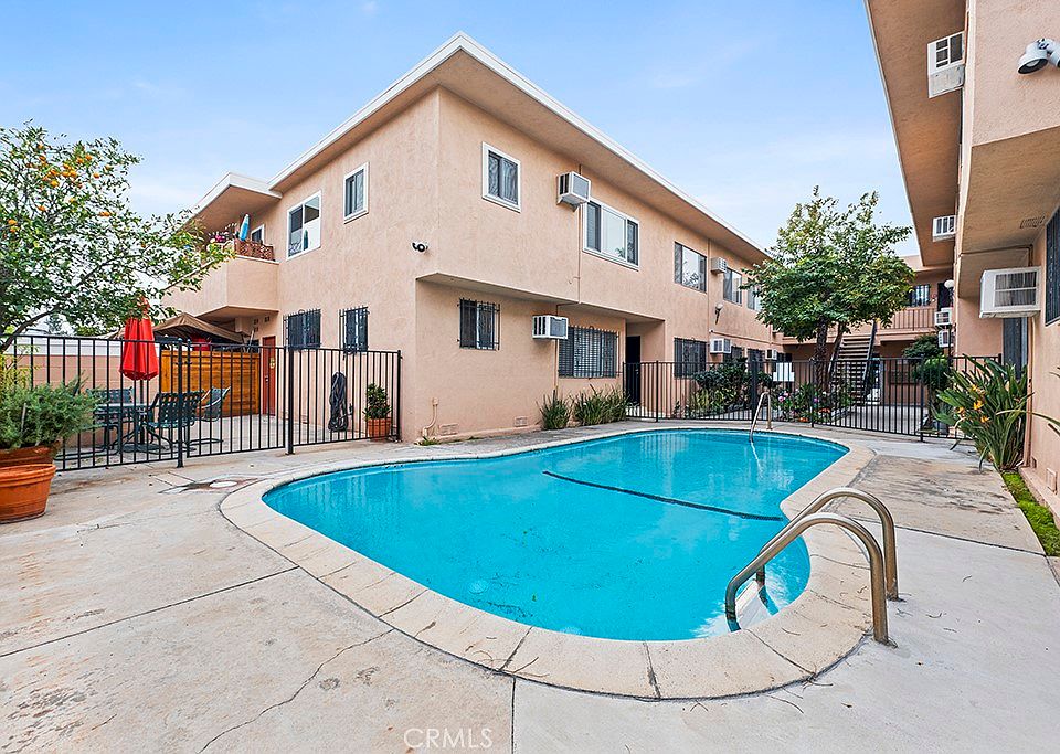 1st image of 6850 Morella Ave APT 7