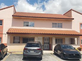7777 W 29th Ln, Hialeah, FL