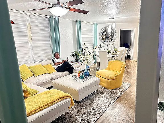 4th image of 482 N Pin Oak Pl APT 110