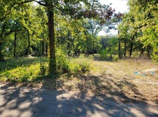 111 Chapperall Dr, Mabank, TX 75156