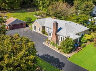 162 Byram Lake Rd, Mount Kisco, NY 10549