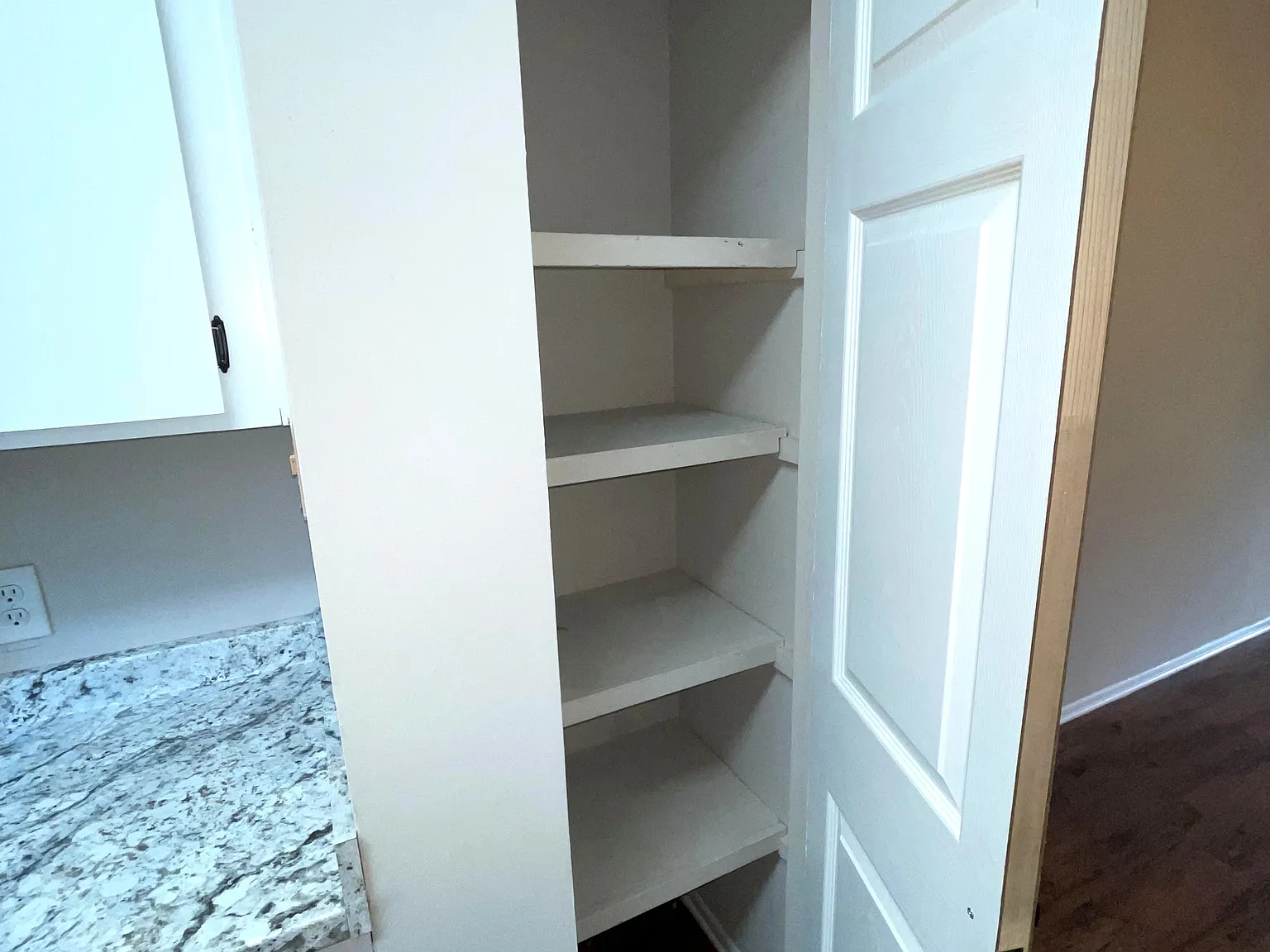 Oak Terrace Apartments — Photo 4