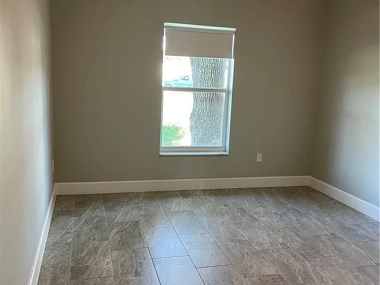 174 Village Cir — Photo 8