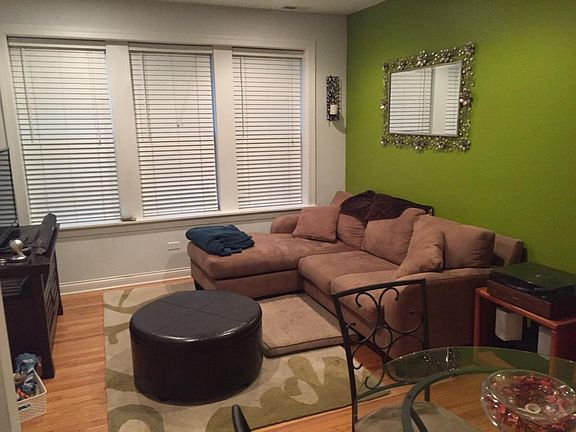 2nd image of 3808 1/2 N Marshfield Ave #2