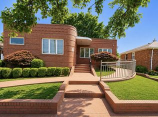 2154 E 63rd St, Brooklyn, NY 11234