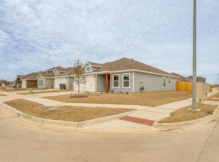 1465 Sunkiss Dr, Fort Worth, TX 76140