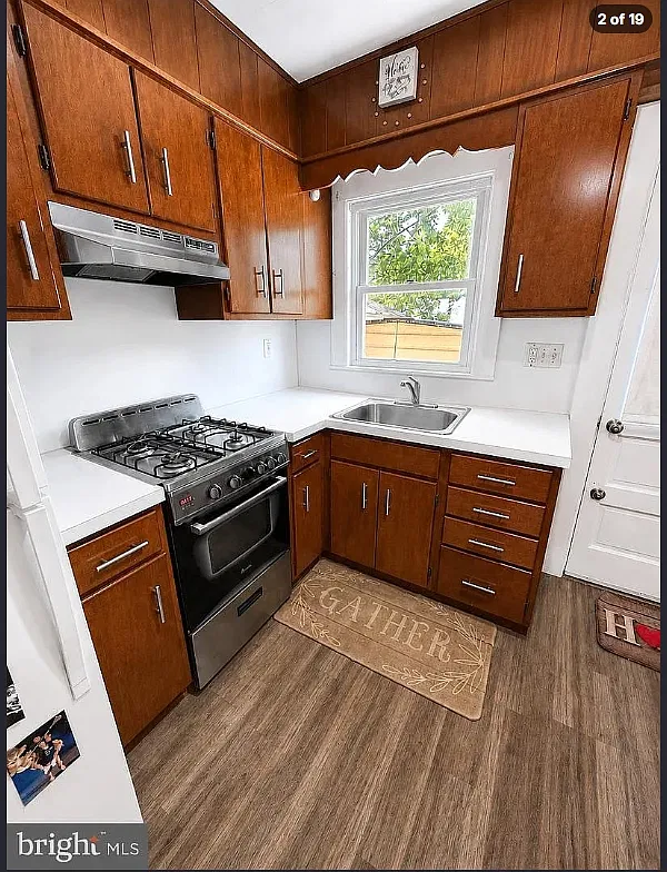2110 wilson ave — Photo 4