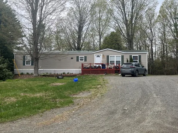 72 Greeley Rd, Garland, ME 04939