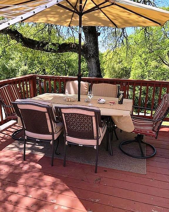 Patio view of Folsom Lake.