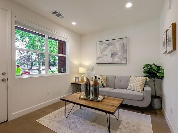 5th image of 5513 Great Oaks Pkwy