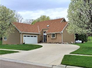 1001 Eldorado Rd, Norfolk, NE 68701