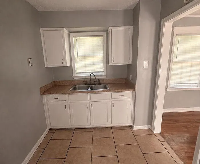 1243 Will Scarlet Rd — Photo 4