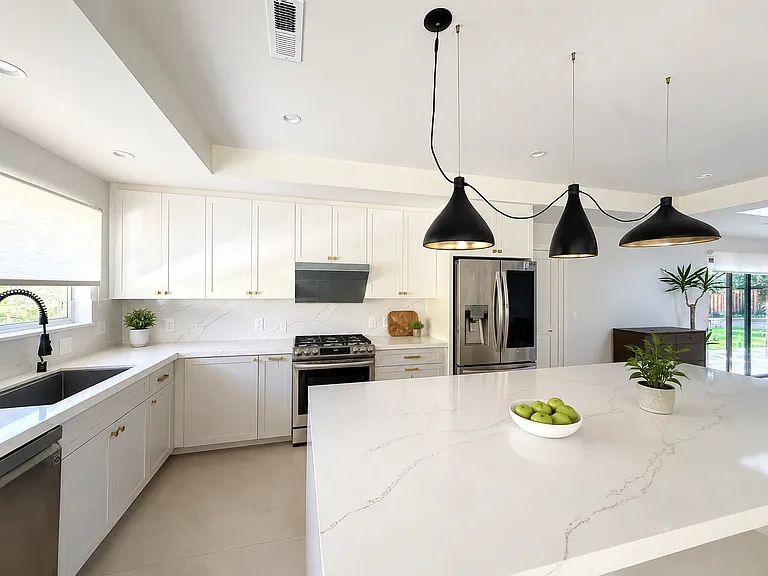 4057 Amaranta Ave — Photo 17