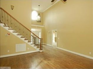 4911 Salem Glen Blvd, Clemmons, NC 27012