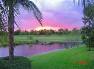 8458 Xanthus Ln, Wellington, FL 33414