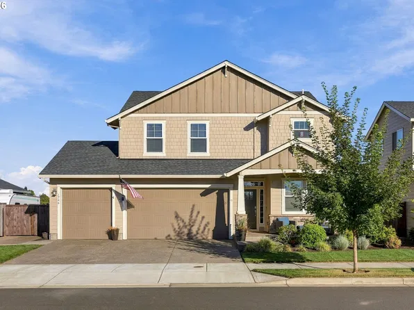 1746 N Hyssop St, Canby, OR 97013