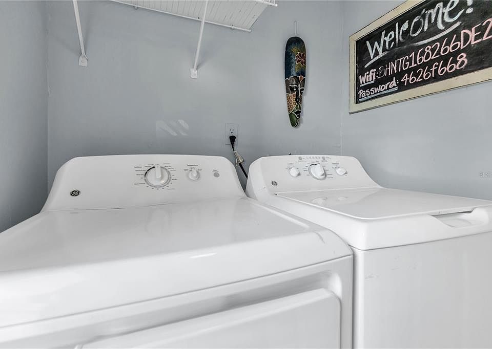 1st image of 1021 W Banister Ave