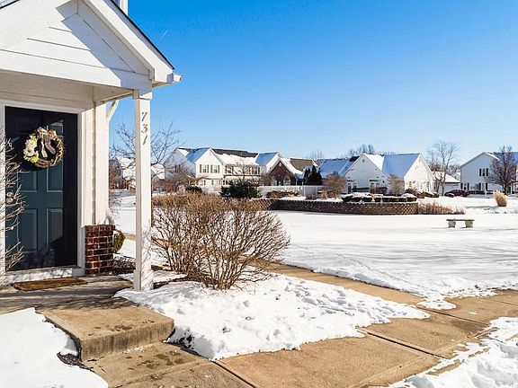 3rd image of 731 Pondview Dr