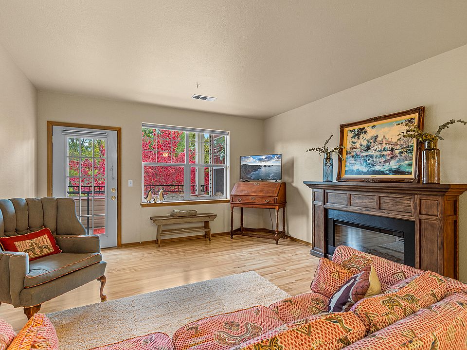 1st image of 908 Mountain Meadows Cir