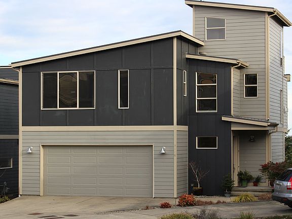 3rd image of 3118 Banks Ln SW