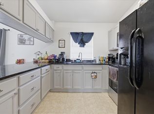 440 SW 5th St, Cape Coral, FL 33991