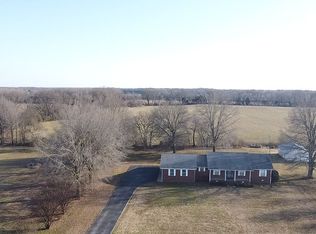 285 Frog Jump Brazil Rd, Trenton, TN 38382