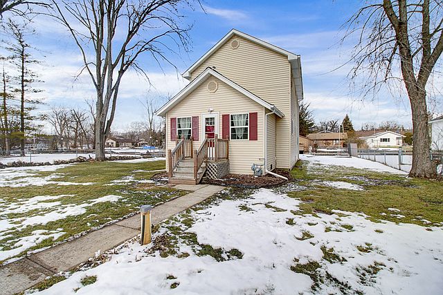 1st image of 26132 W Blackhawk Ave