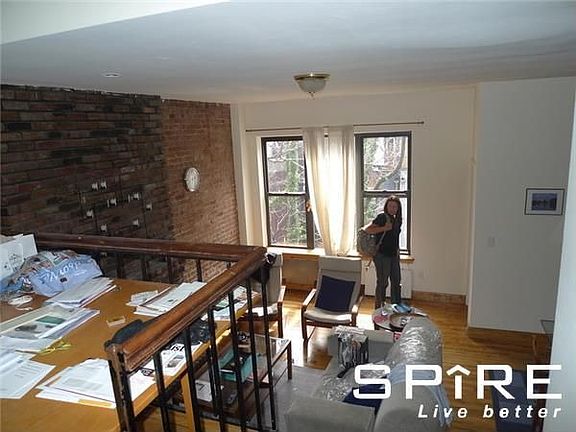 4th image of 150 W 75th St APT 3