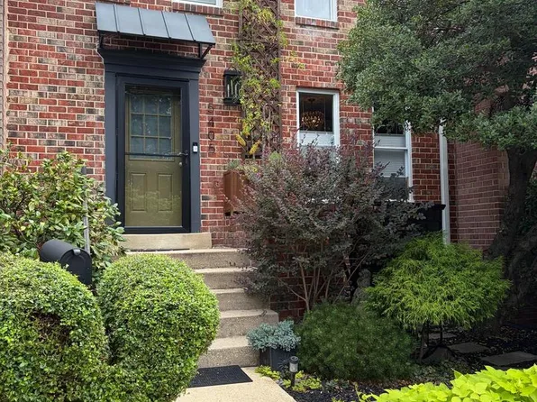 5405 Richenbacher Ave, Alexandria, VA 22304