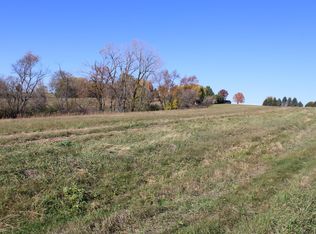 28-8 Colonial Ct, Lanark, IL 61046