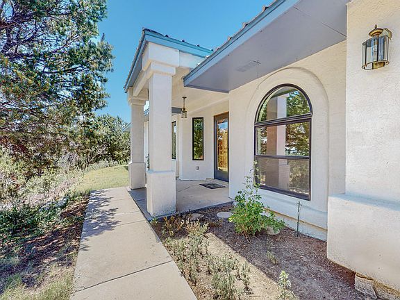 4th image of 3 Bridal Ln