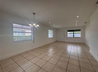 407 NW 7th Ct #N, Hallandale, FL 33009