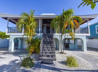 545 Caribbean Dr E, Summerland Key, FL 33042