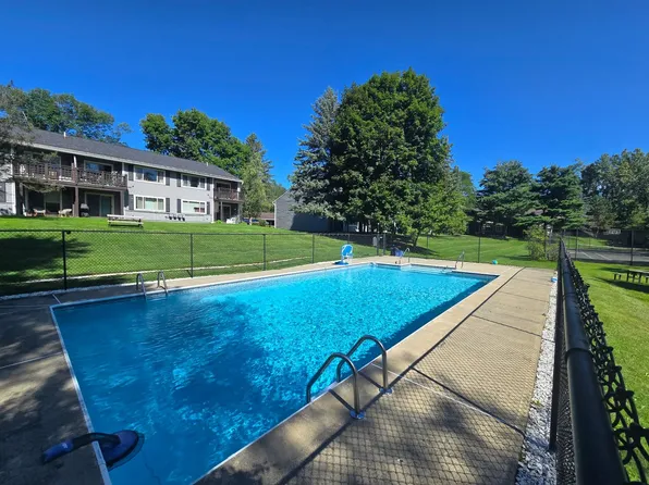 234 Quarry Hill Rd, South Burlington, VT 05403