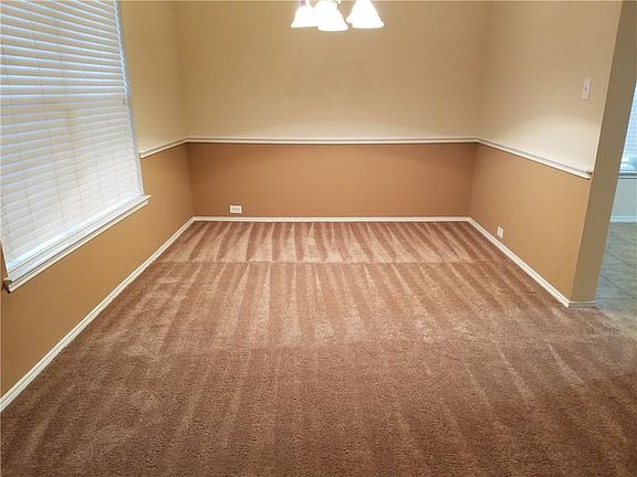 2nd image of 2813 Ashton Way