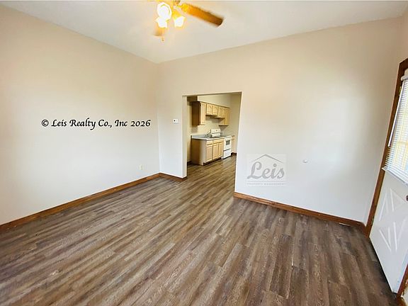 3rd image of 503 Sweitzer St Front 1