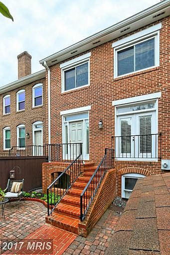 1st image of 1047 N Stafford St