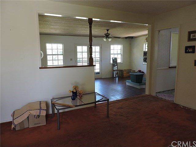 2nd image of 14437 Cullen St