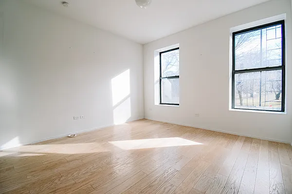 Rented by Skyward | media 12