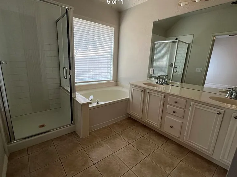 4600 Parkview Ln — Photo 10