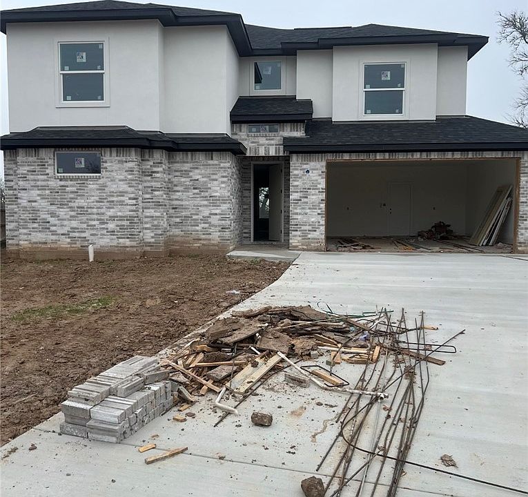 1st image of 4005 Muncaster Ln