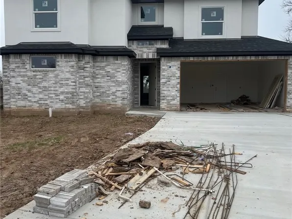 4005 Muncaster Ln, College Station, TX 77845