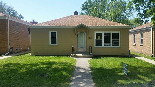 1st image of 3132 Dora St