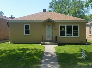 3132 Dora St, Franklin Park, IL