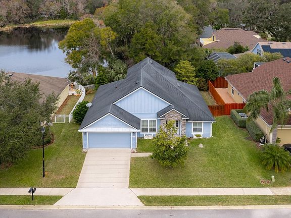 3rd image of 140 Grafft Ln