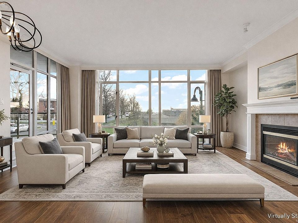 1st image of 21 Dallas Rd #330