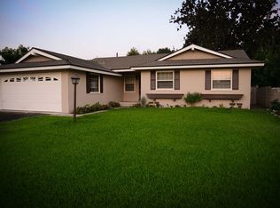 1876 Estrella Ave, Monrovia, CA 91016