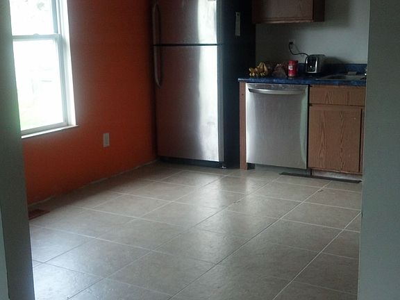 3rd image of 4178 Salem Dr
